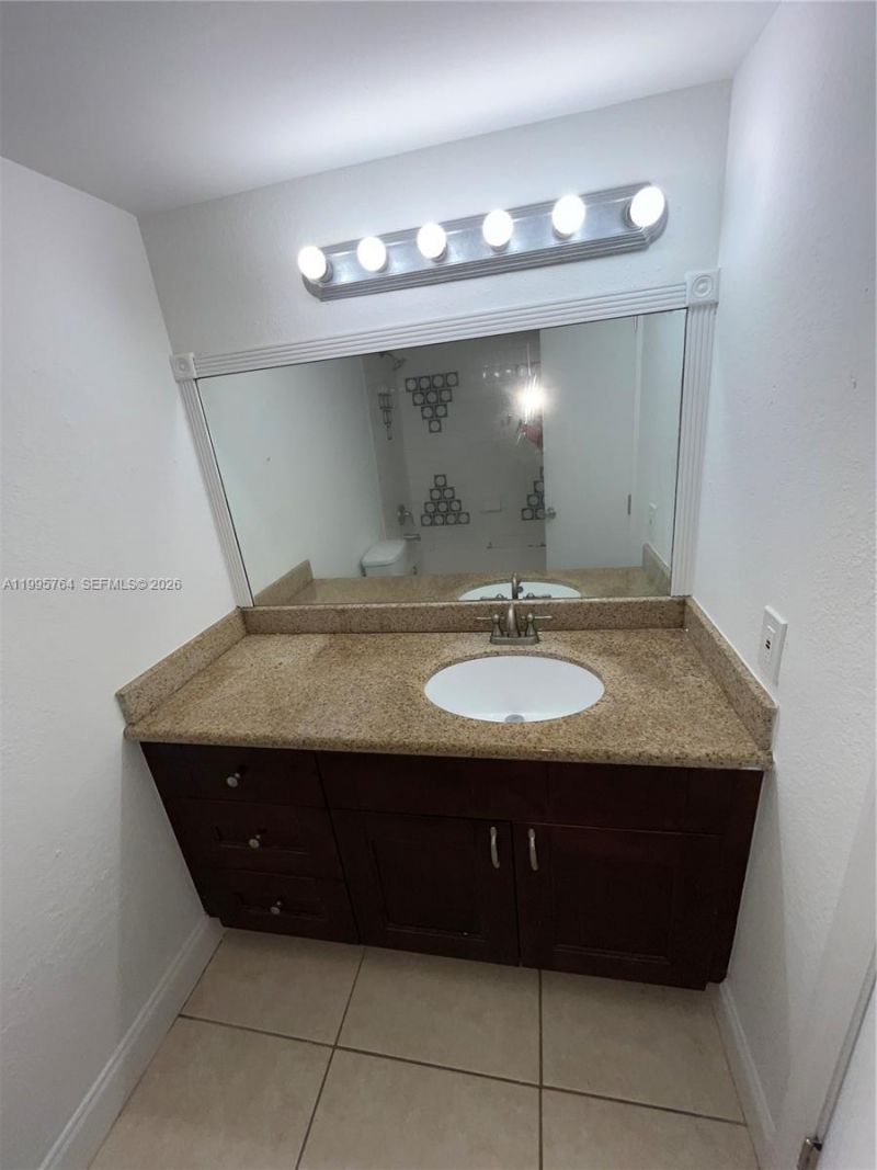 11101 Royal Palm Blvd, Unit 203, Coral Springs, FL 33065 Photo