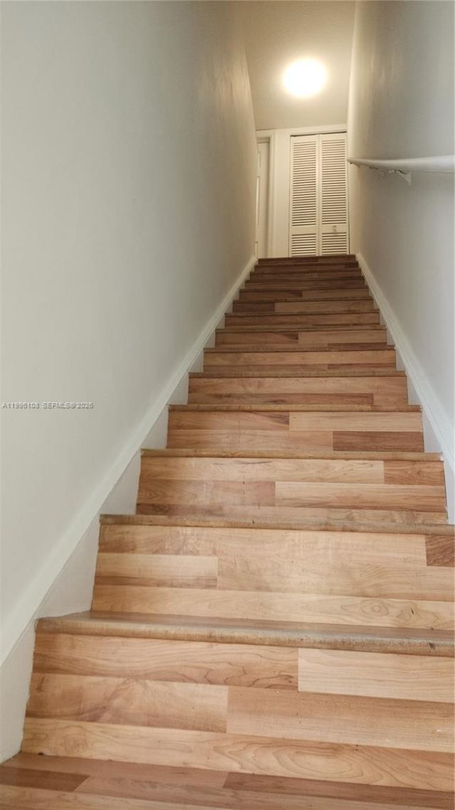 210 E Palm Cir E, Pembroke Pines, FL 33025 Photo