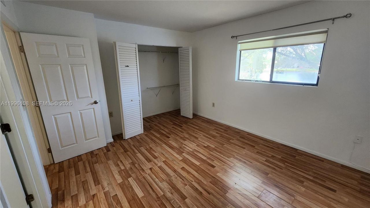 210 E Palm Cir E, Pembroke Pines, FL 33025 Photo