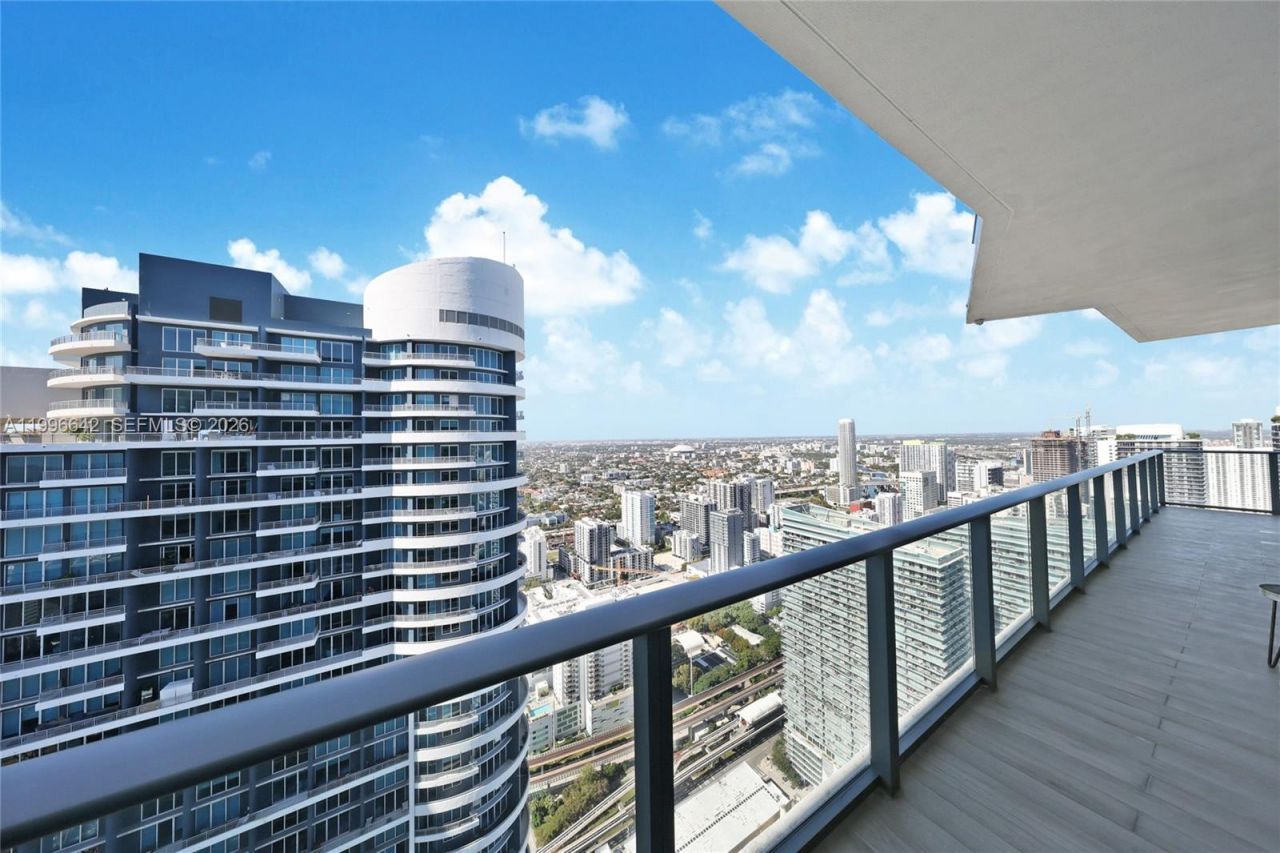 1300 S Miami Ave, Unit PH5110, Miami, FL 33130 Photo