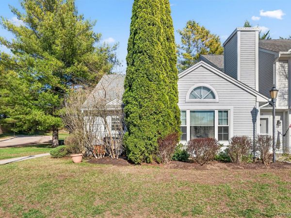 16 Juniper Lane, Pawling, NY 12564