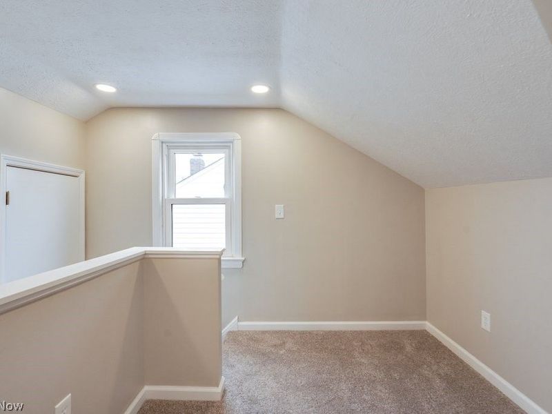 8208 Wainstead Drive, Parma, OH 44129 Photo 24