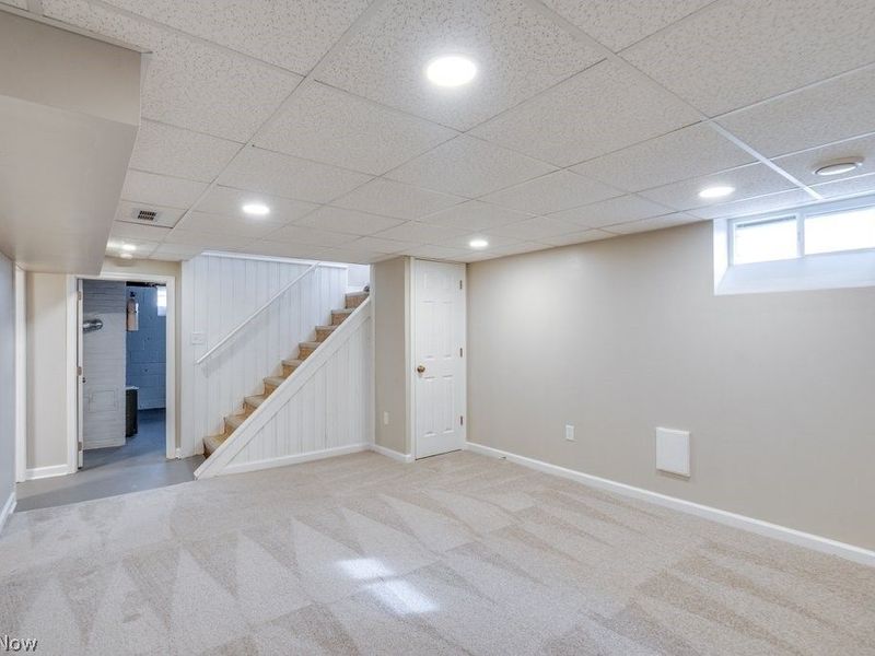 8208 Wainstead Drive, Parma, OH 44129 Photo 31