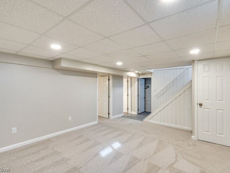 8208 Wainstead Drive, Parma, OH 44129 Photo 33