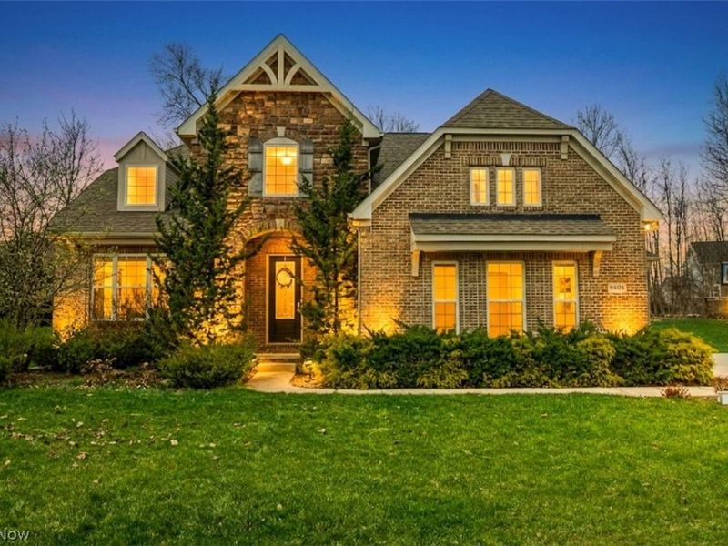 9403 Grace Drive , Twinsburg, OH 44087 Photo 1