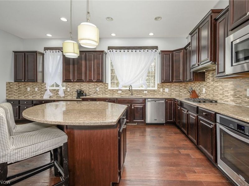 9403 Grace Drive , Twinsburg, OH 44087 Photo 11