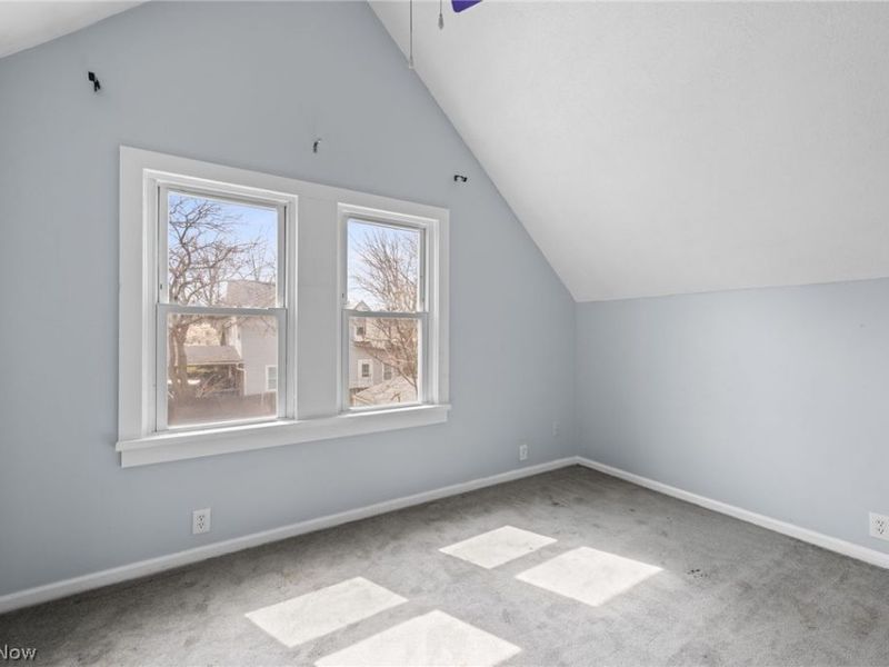 11915 Franklin Boulevard , Lakewood, OH 44107 Photo 12