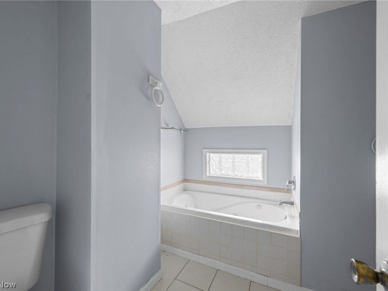 11915 Franklin Boulevard , Lakewood, OH 44107 Photo 15