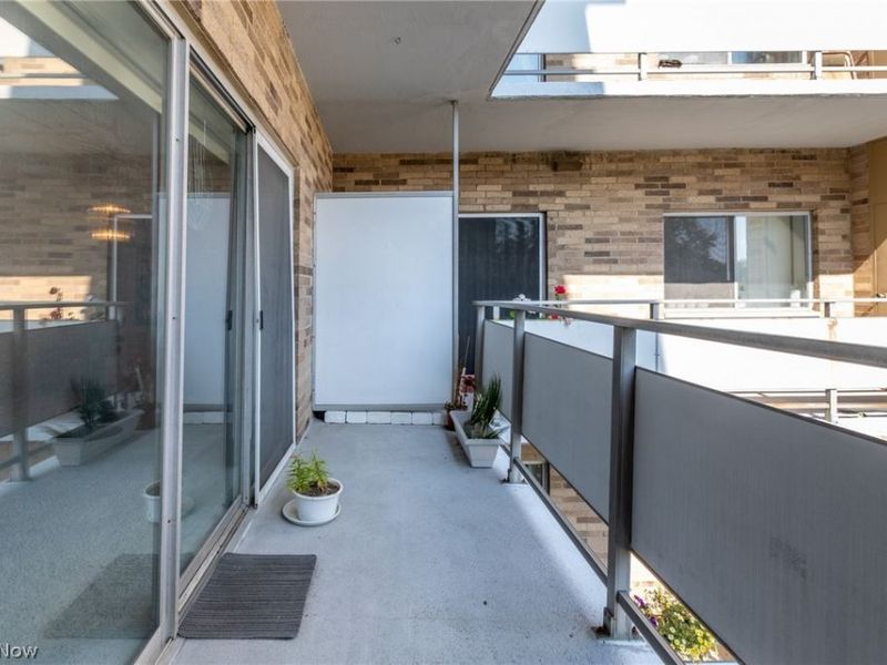 2112 Acacia Park Drive , Unit 322, Lyndhurst, OH 44124 Photo 20