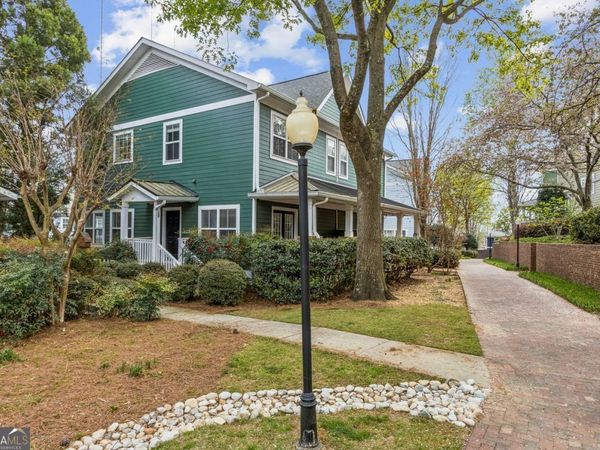 279 Carlyle Park Drive, Atlanta, GA 30307