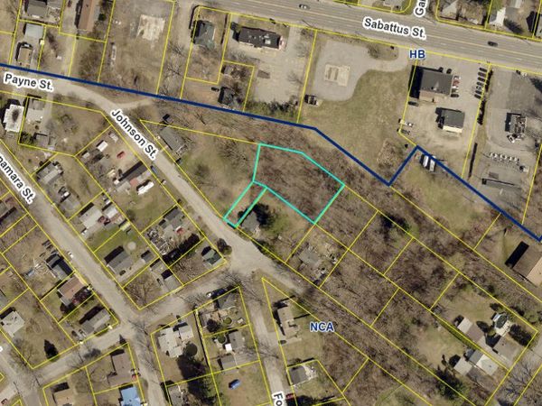 12 Johnson Street , Lewiston, ME 04240