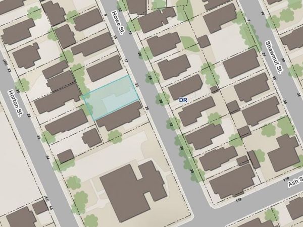 23 Howe Street , Lewiston, ME 04240