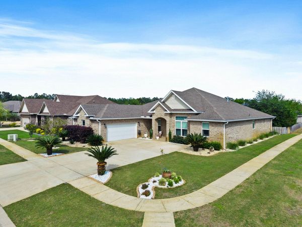 14 Madiera Drive, Freeport, FL 32439