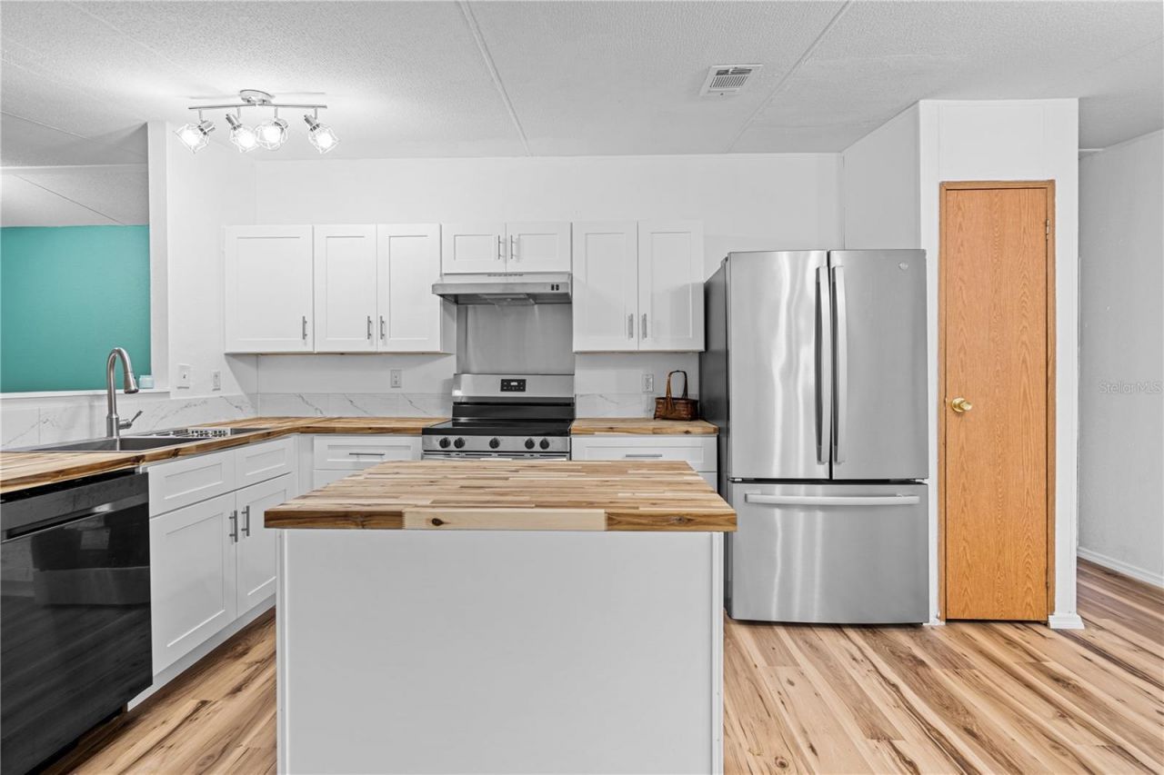 4824 NE 140th Court, Williston, FL 32696 Photo