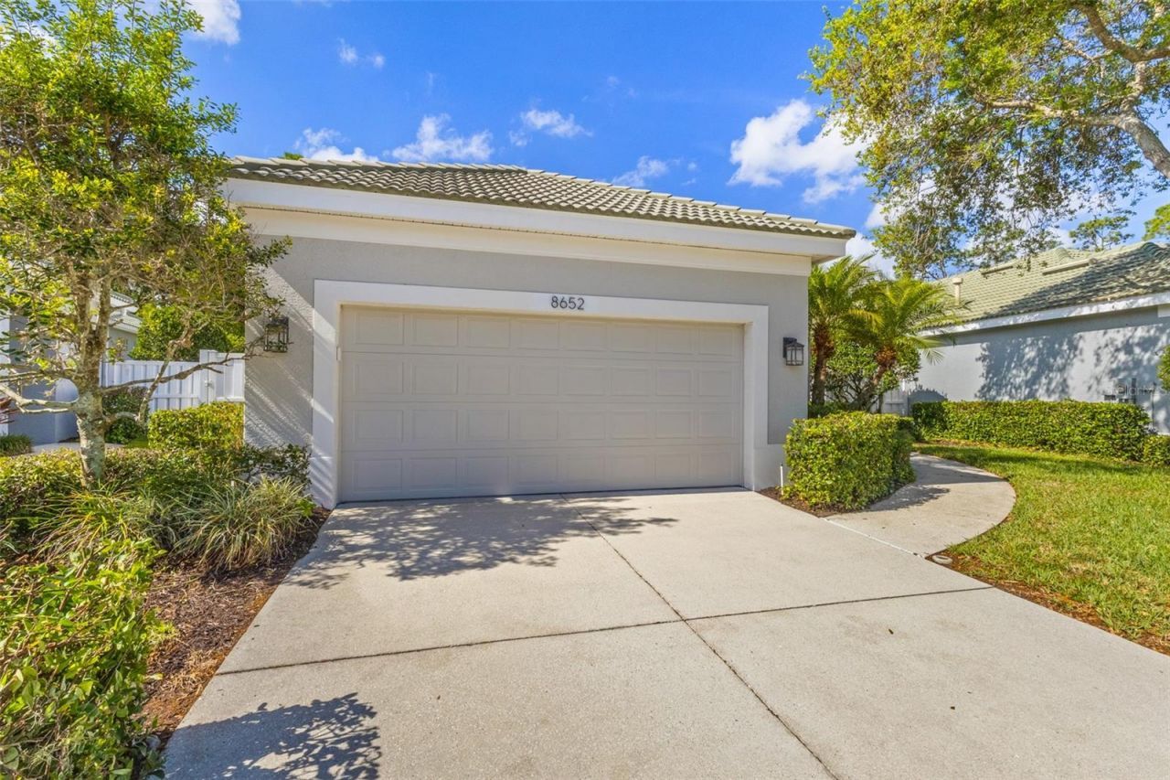 8652 54th Avenue Circle E, Bradenton, FL 34211 Photo