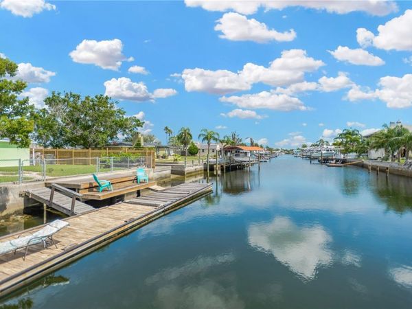 13724 COX AVENUE , HUDSON, FL 34667