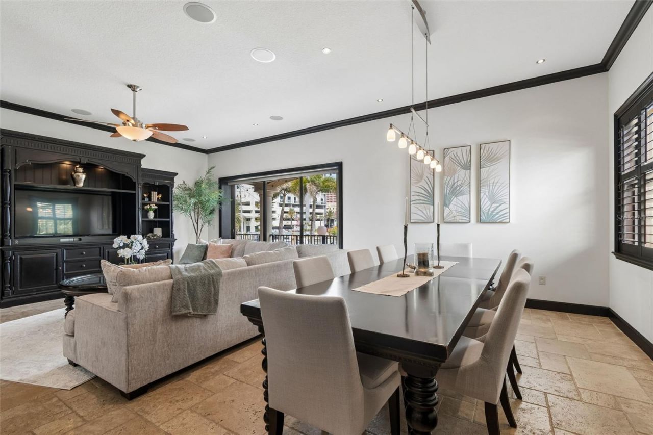 108 Bayside Drive, Clearwater Beach, FL 33767 Photo