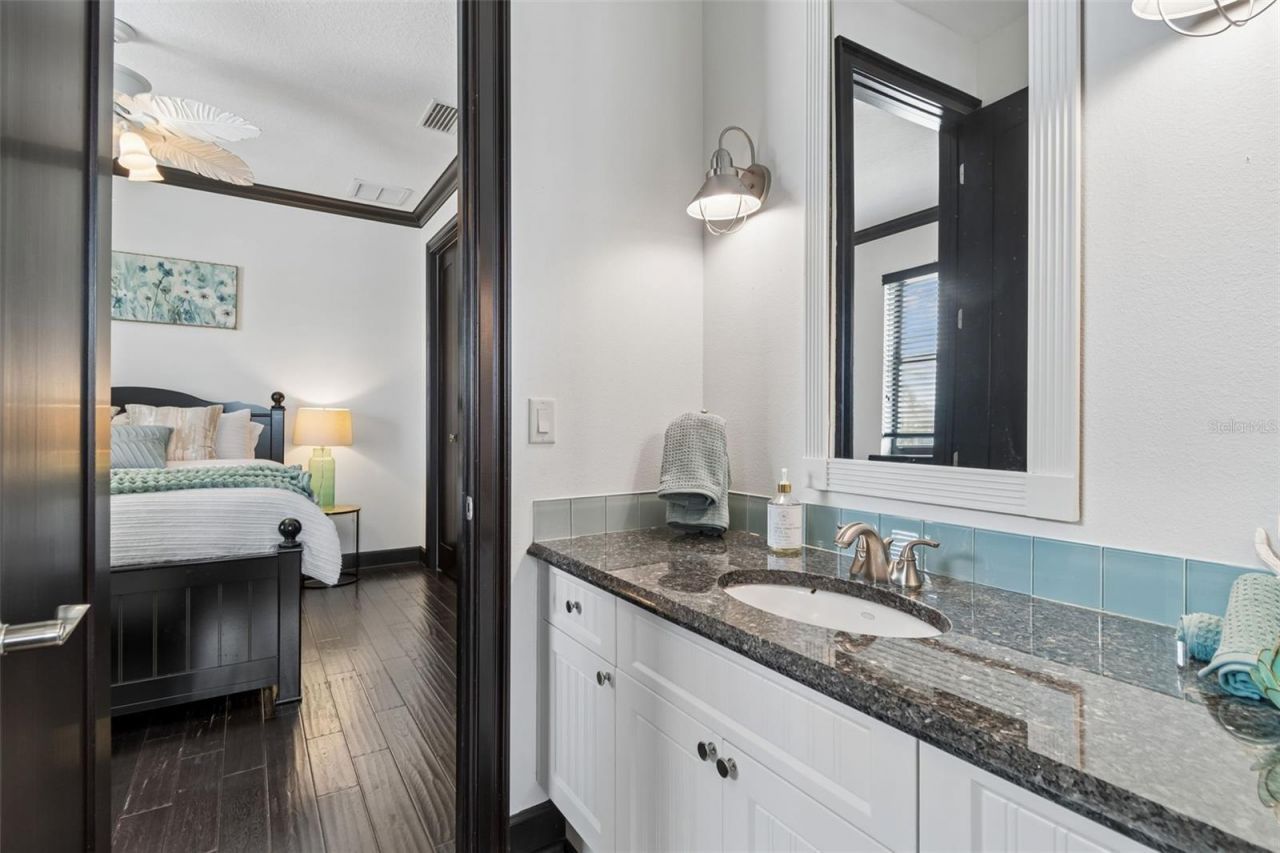 108 Bayside Drive, Clearwater Beach, FL 33767 Photo