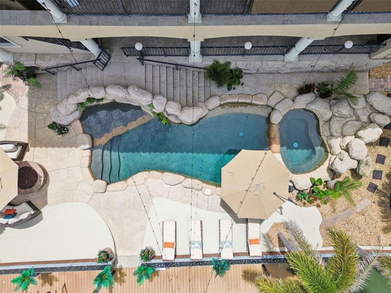 108 Bayside Drive, Clearwater Beach, FL 33767 Photo