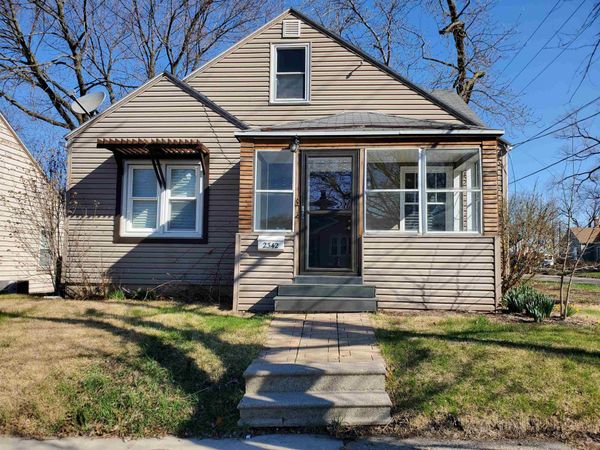 2342 17th Avenue, ROCKFORD, IL 61104