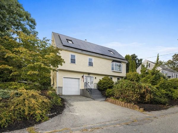 10 Battlemarch Way, Woburn, MA 01801