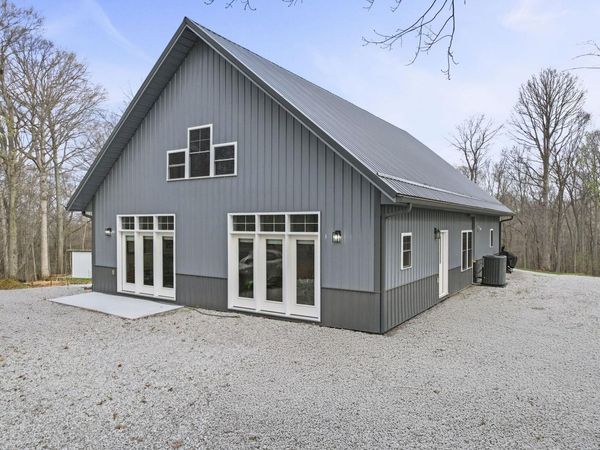 6426 State 142 Road, Martinsville, IN 46151