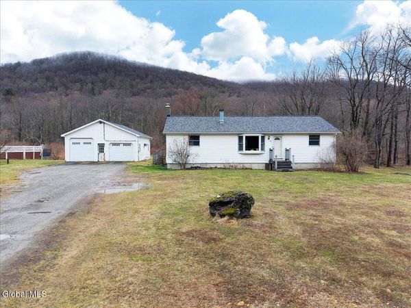 17459 NY-22, Berlin, NY 12022
