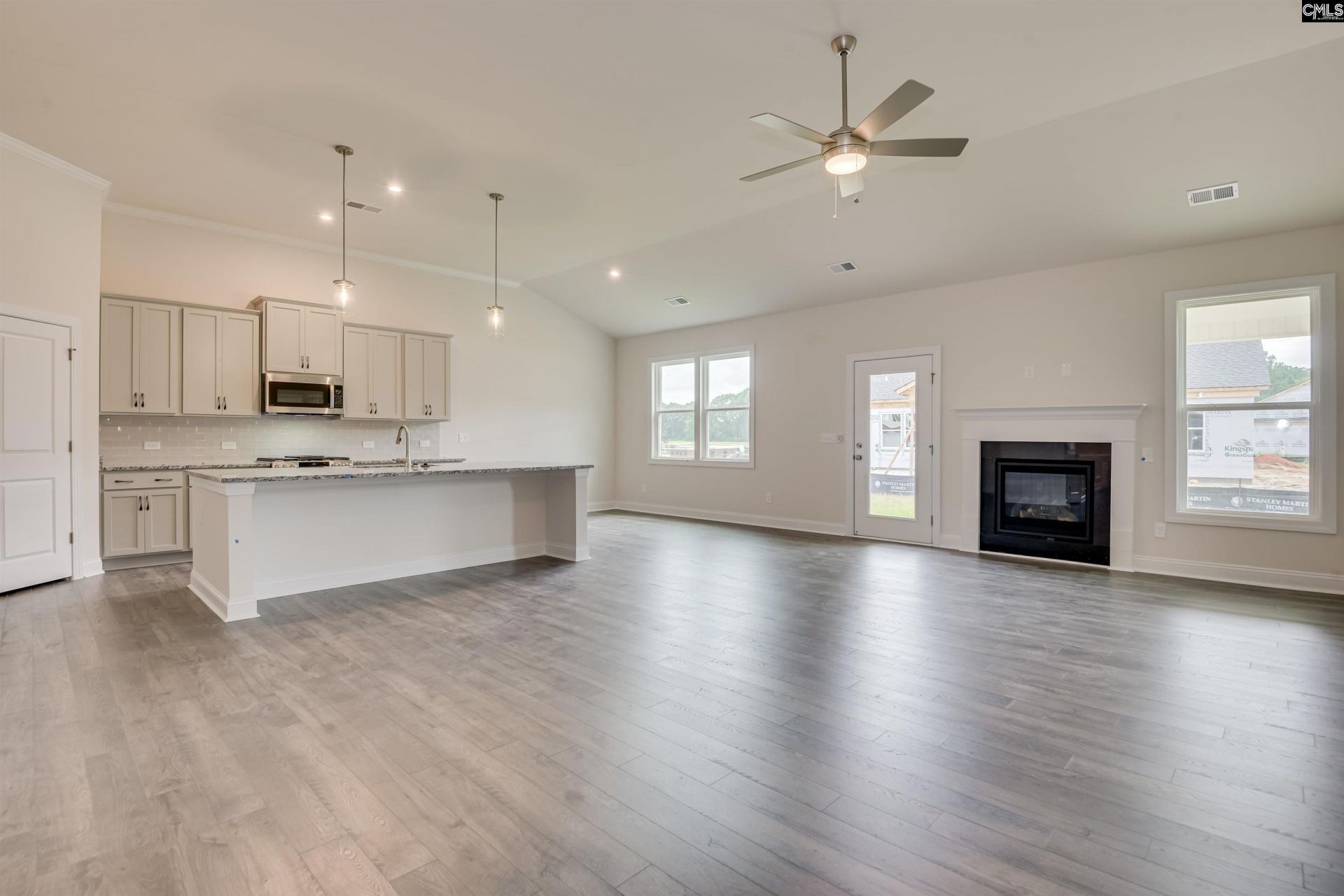 929 Oak Valley Drive  Photo 6