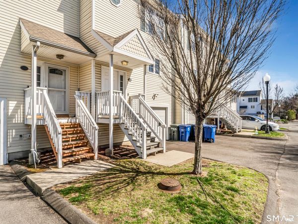 800 Seaview , Unit 770-2, Bridgeport, CT 06607