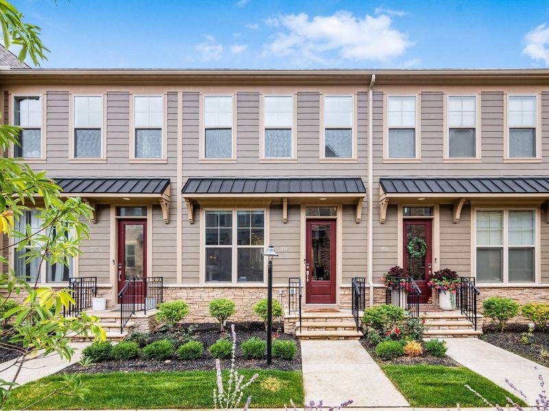 924 Pullman Place, Unit 32, Columbus, OH 43212 Photo 3