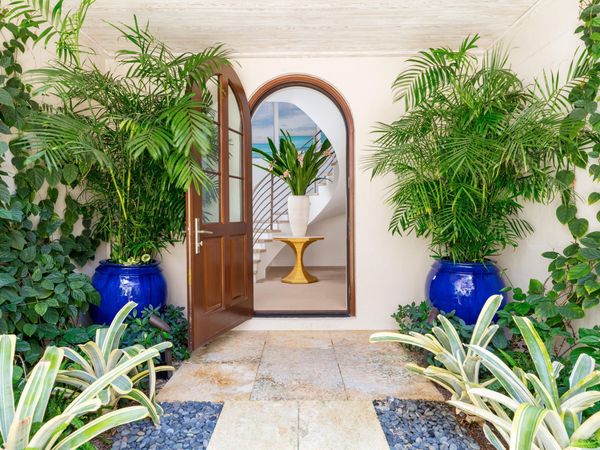 5 Via Flagler, Palm Beach, FL 33480