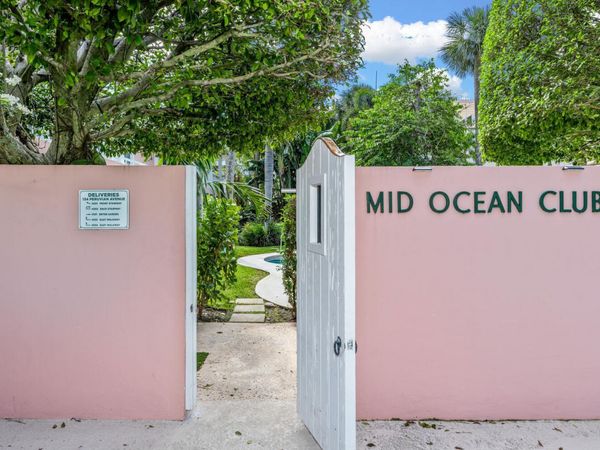 134 Peruvian Avenue, Unit 104, Palm Beach, FL 33480
