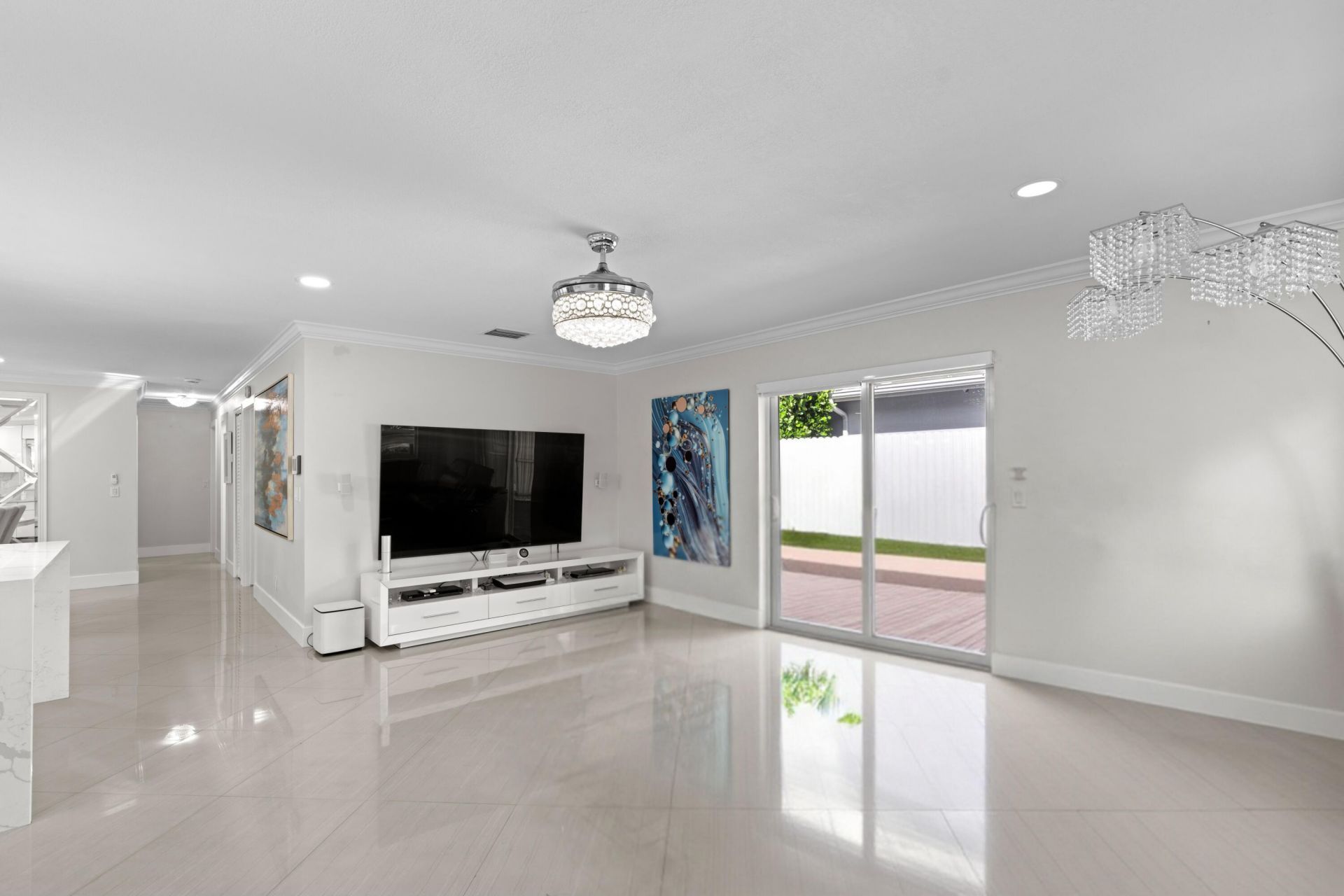 747 Avon Road, West Palm Beach, FL 33401 Photo