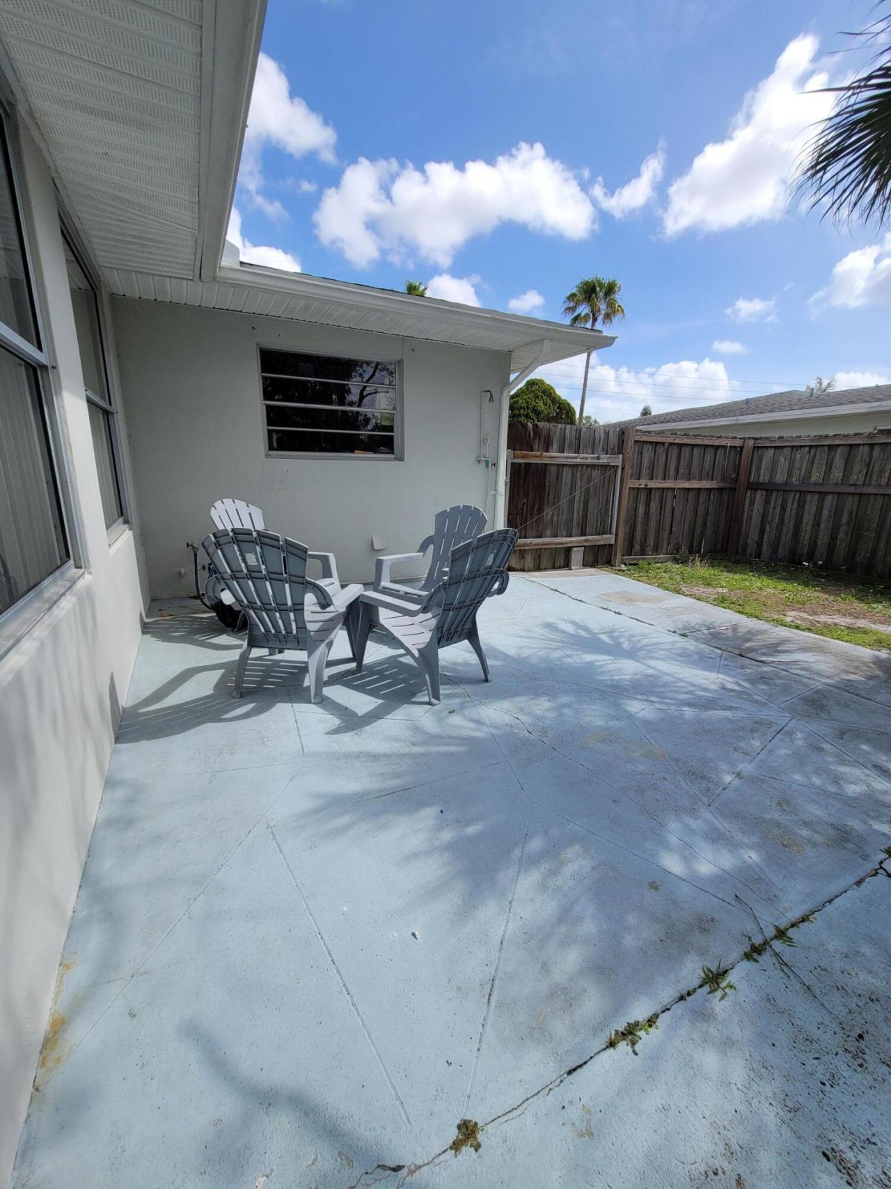 262 NE Floresta Drive, Port Saint Lucie, FL 34983 Photo