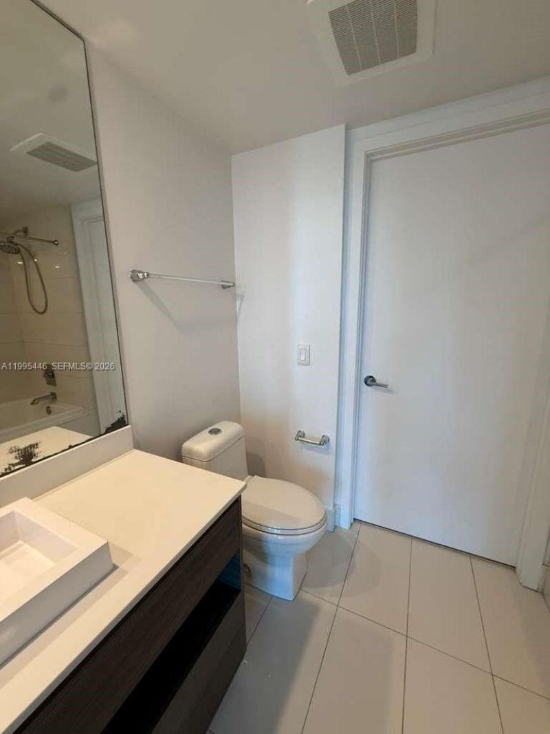 1100 S Miami Ave, Unit 2302, Miami, FL 33130 Photo