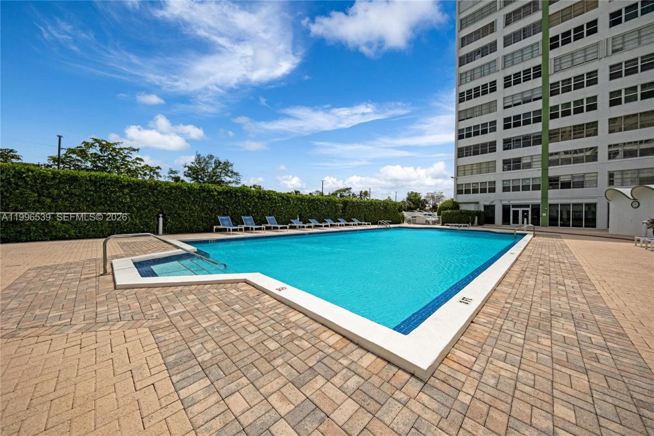 2150 Sans Souci Blvd , Unit A1607, North Miami, FL 33181 Photo