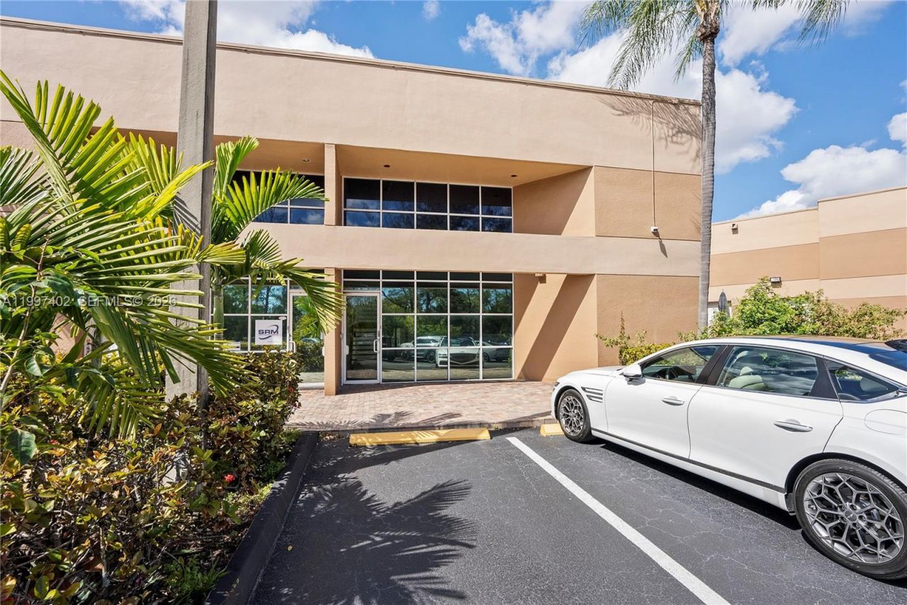20199 NE 16th Pl, Unit 20199, Miami, FL 33179 Photo