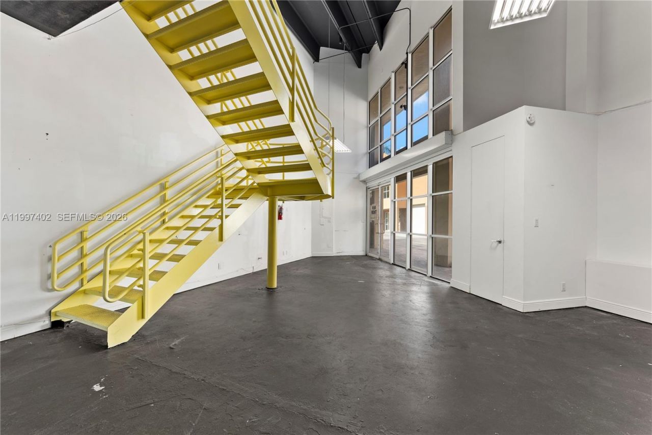 20199 NE 16th Pl, Unit 20199, Miami, FL 33179 Photo