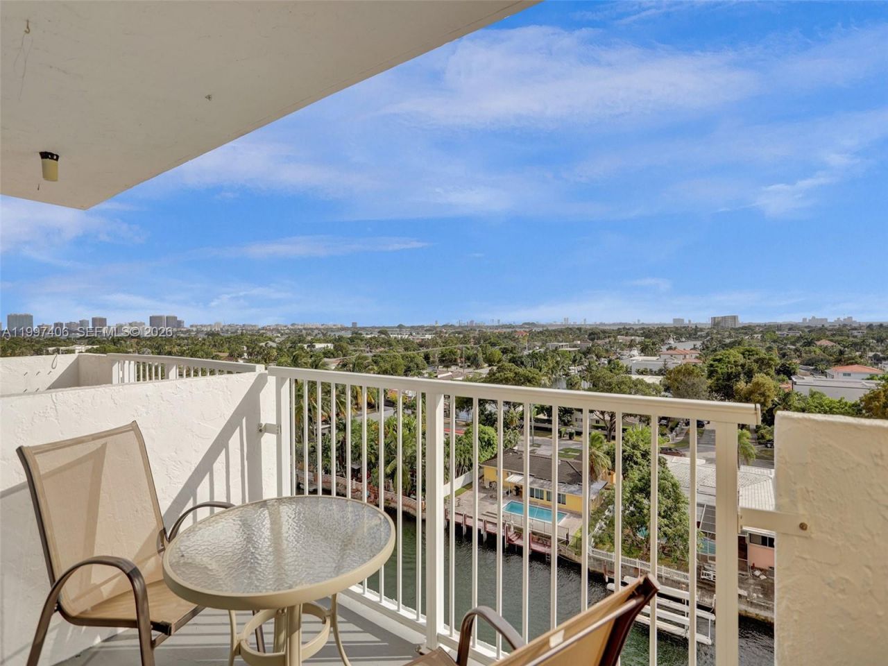 2020 NE 135th St, Unit 906, North Miami, FL 33181 Photo