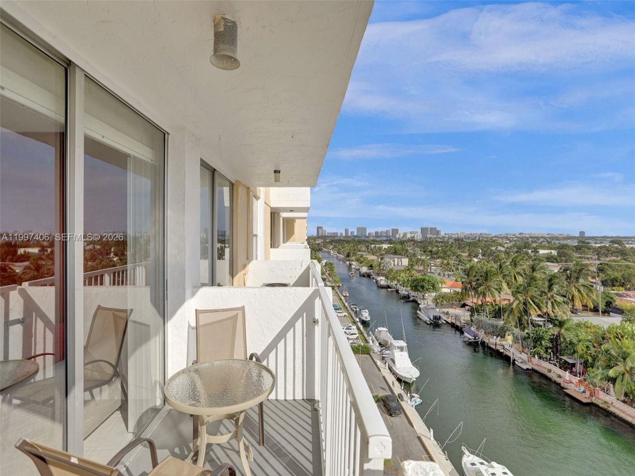 2020 NE 135th St, Unit 906, North Miami, FL 33181 Photo