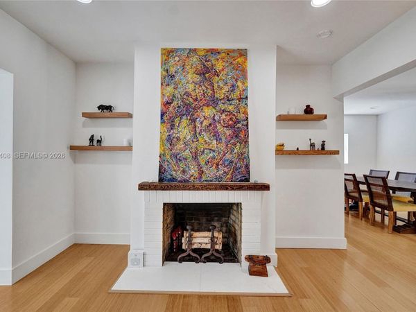 1515 Dewey St , Hollywood, FL 33020