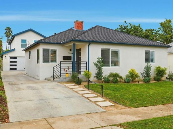 2534 El Sol Avenue, Altadena, CA 91001