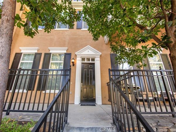 27007 Edgewater, Valencia, CA 91355