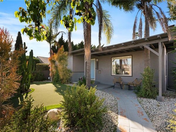 7901 Flight, Los Angeles, CA 90045