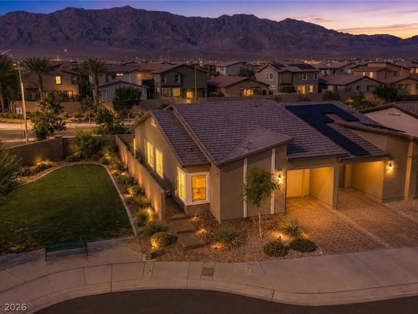 4426 Meadow Glade Avenue, North Las Vegas, NV 89084