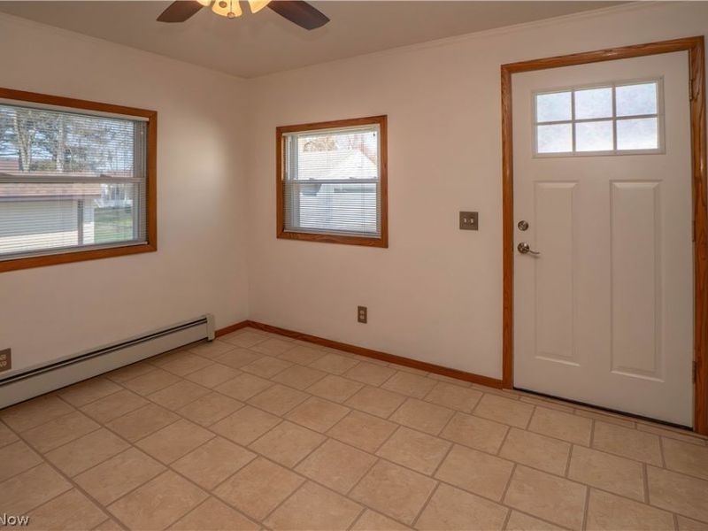 5372 Porter Road , North Olmsted, OH 44070 Photo 10