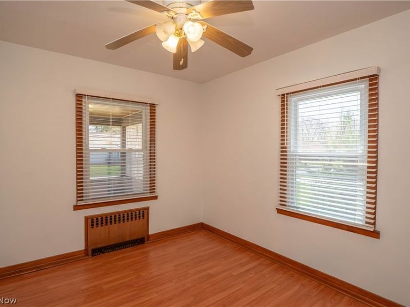 5372 Porter Road , North Olmsted, OH 44070 Photo 13