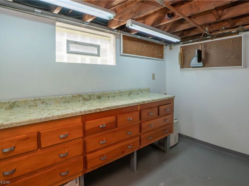 5372 Porter Road , North Olmsted, OH 44070 Photo 20