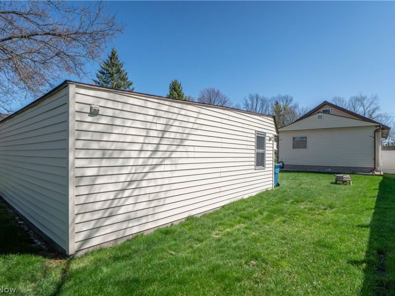 5372 Porter Road , North Olmsted, OH 44070 Photo 25