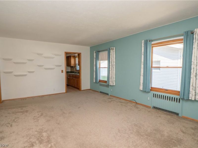 5372 Porter Road , North Olmsted, OH 44070 Photo 4